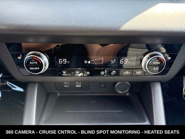 2025 Mitsubishi Outlander SE 3RD ROW