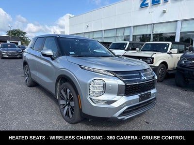2025 Mitsubishi Outlander SE 4WD