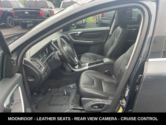 2016 Volvo XC60 T5 Drive-E Premier LOCAL TRADE