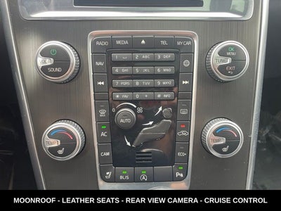 2016 Volvo XC60 T5 Drive-E Premier LOCAL TRADE