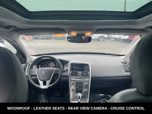 2016 Volvo XC60 T5 Drive-E Premier LOCAL TRADE