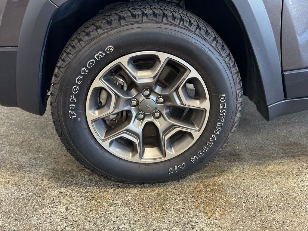 2022 Jeep Cherokee Trailhawk