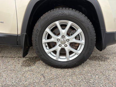 2015 Jeep Cherokee Latitude Full Sunroof
