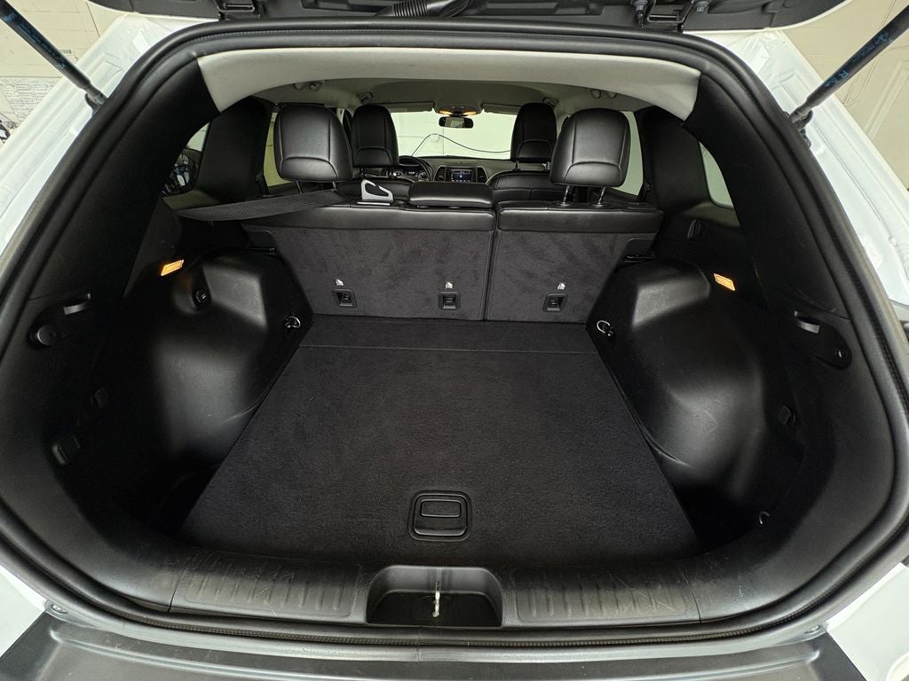 2019 Jeep Cherokee Latitude Plus Cold Weather Group