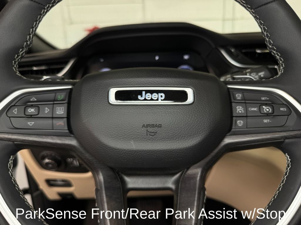 2023 Jeep Grand Cherokee L Limited Panoramic Sunroof