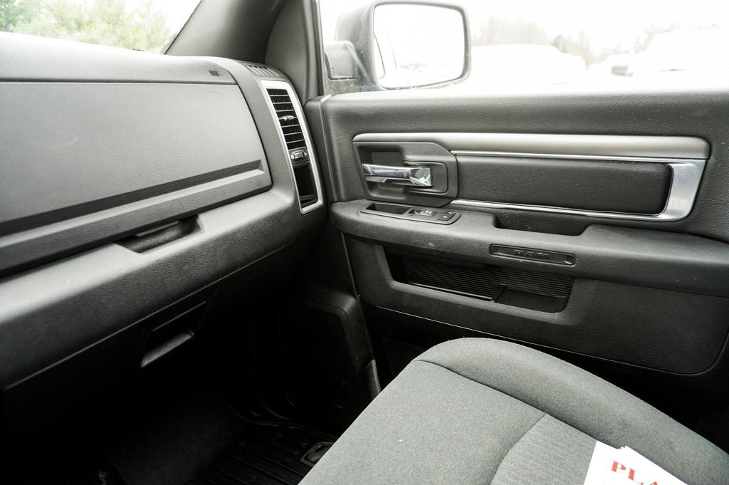 2022 RAM 1500 Classic Warlock ParkView Rear Back-Up Camera & Integrated Voice Co