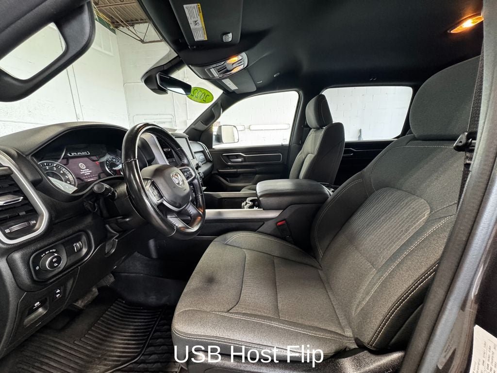 2022 RAM 1500 Big Horn/Lone Star Level 2 Equipment Group