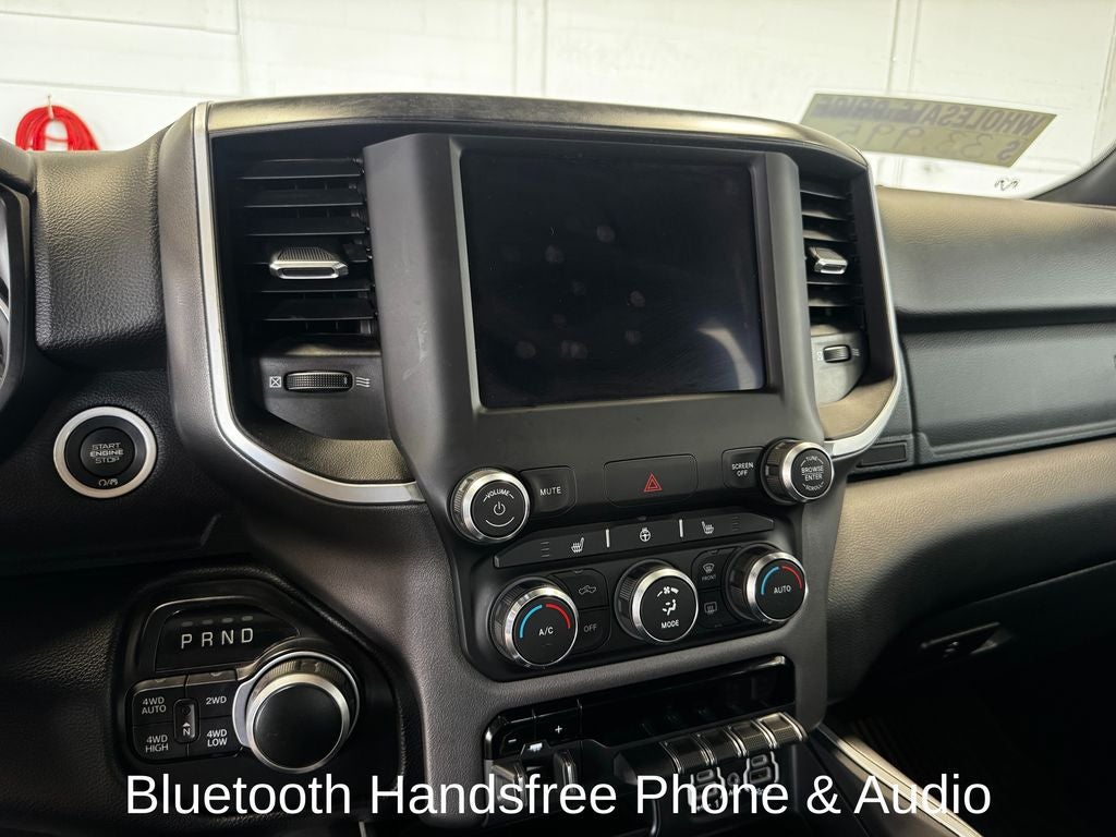 2022 RAM 1500 Big Horn/Lone Star Level 2 Equipment Group