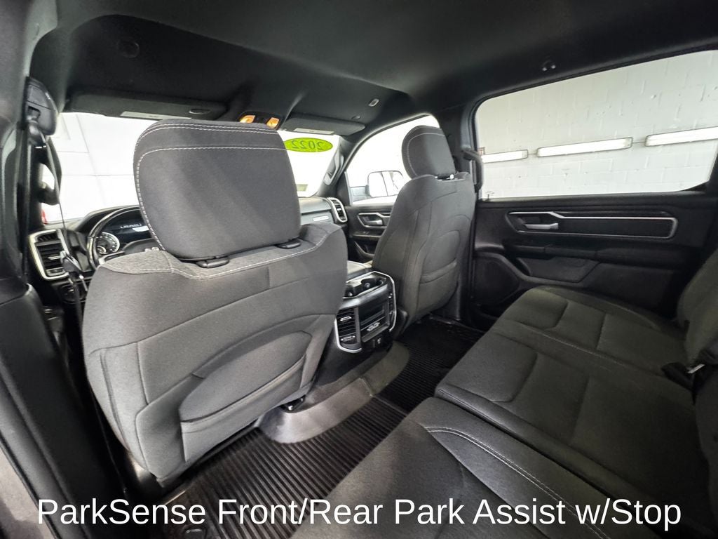 2022 RAM 1500 Big Horn/Lone Star Level 2 Equipment Group