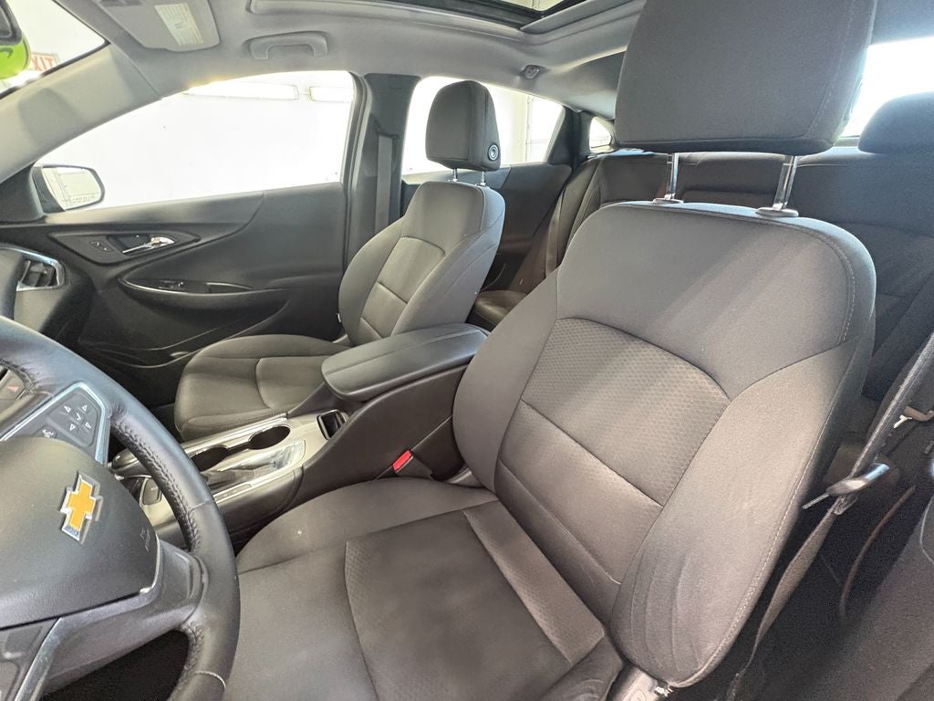 2016 Chevrolet Malibu LT Sunroof