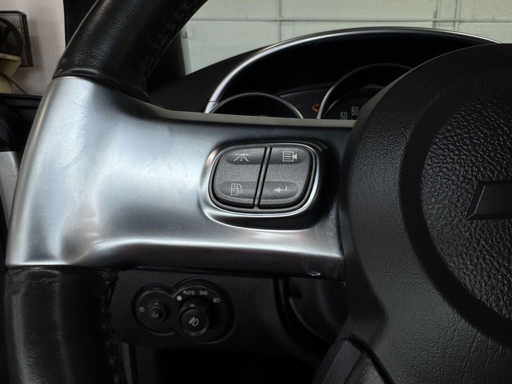 2004 Chevrolet SSR Base Convertible HardTop