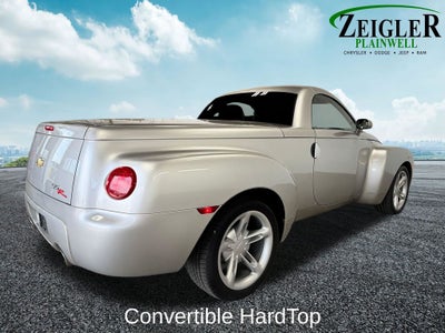 2004 Chevrolet SSR Base Convertible HardTop