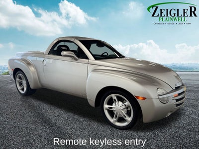 2004 Chevrolet SSR Base Convertible HardTop
