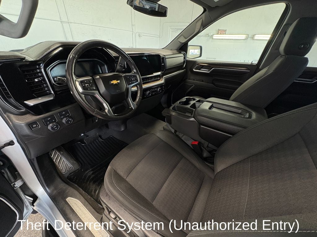 2022 Chevrolet Silverado 1500 LT LT1