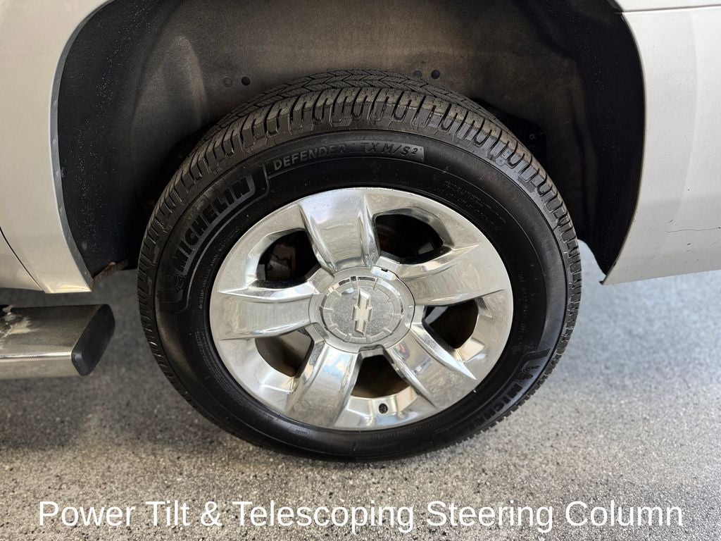 2019 Chevrolet Suburban LT Signature Package