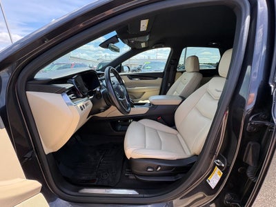 2018 Cadillac XT5 Base Alloy wheels
