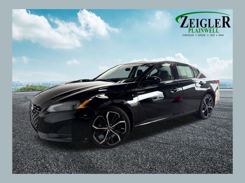 2025 Nissan Altima 2.5 SR