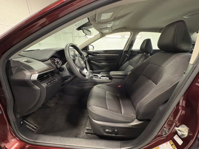 2023 Nissan Altima 2.5 SV Apple Car Play