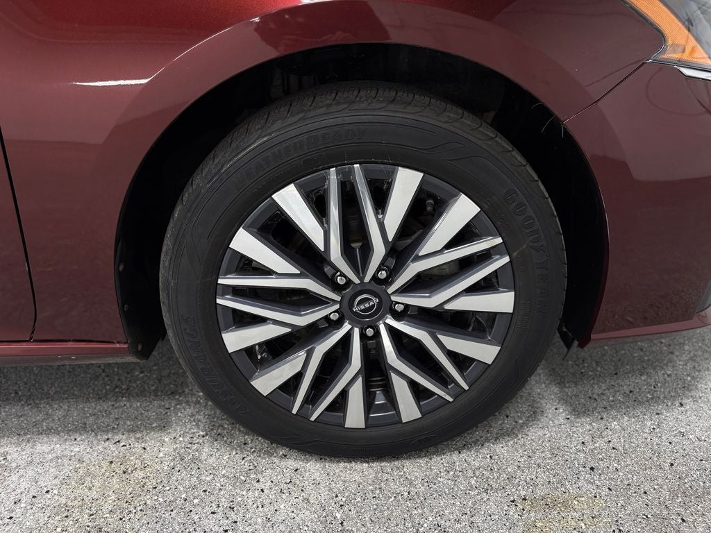 2023 Nissan Altima 2.5 SV Apple Car Play