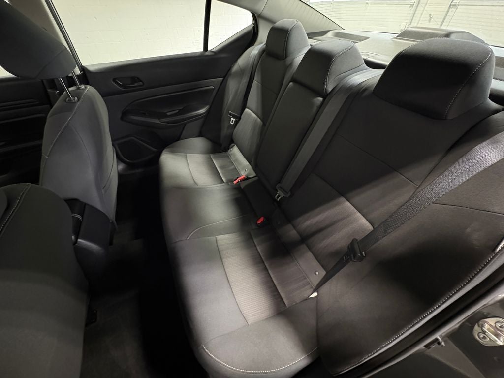2024 Nissan Altima 2.5 SV NissanConnect featuring Apple CarPlay