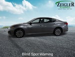 2024 Nissan Altima 2.5 SV NissanConnect featuring Apple CarPlay