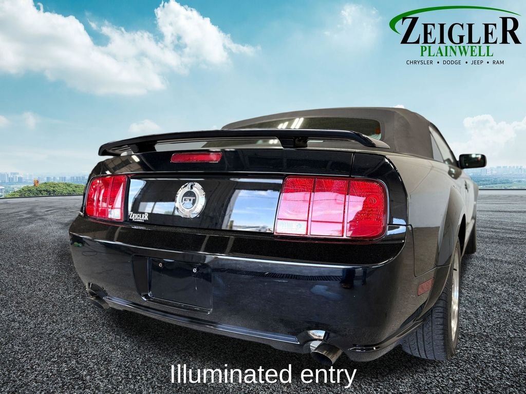 2005 Ford Mustang GT Premium