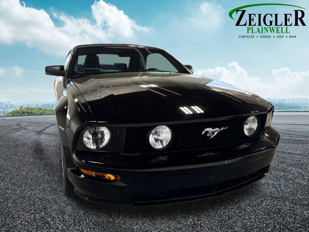 2005 Ford Mustang GT Premium