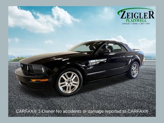 2005 Ford Mustang GT Premium
