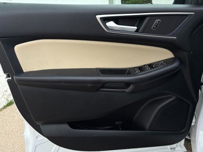 2023 Ford Edge SEL Alloy wheels