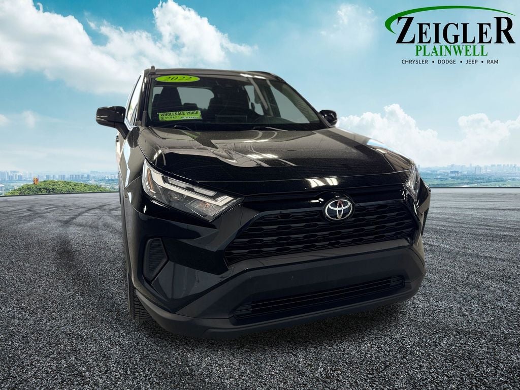 2022 Toyota RAV4 XLE