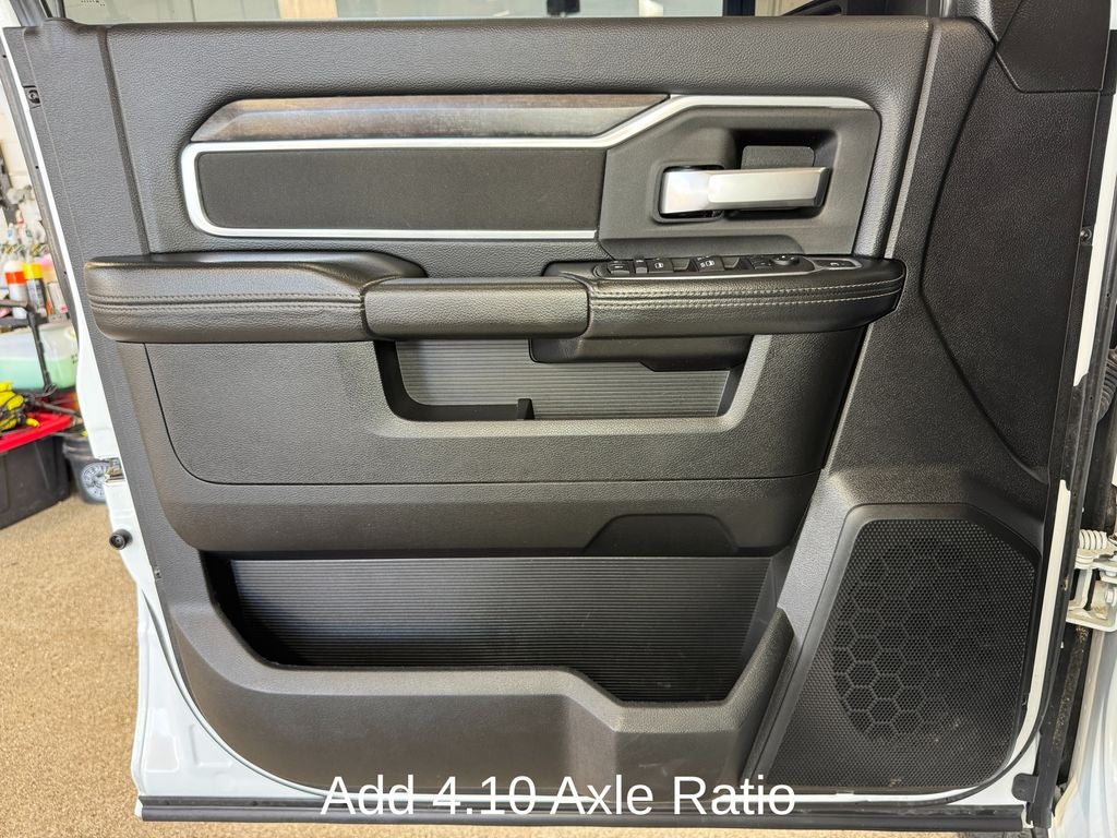2024 RAM 3500 SLT FLAT BED