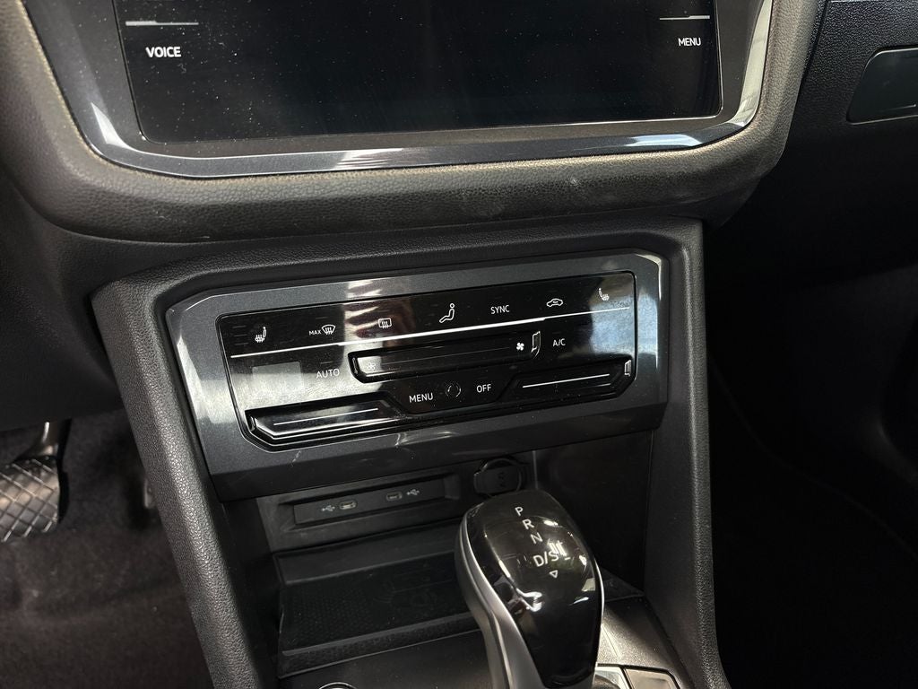 2023 Volkswagen Tiguan 2.0T SE Exterior Parking Camera Rear