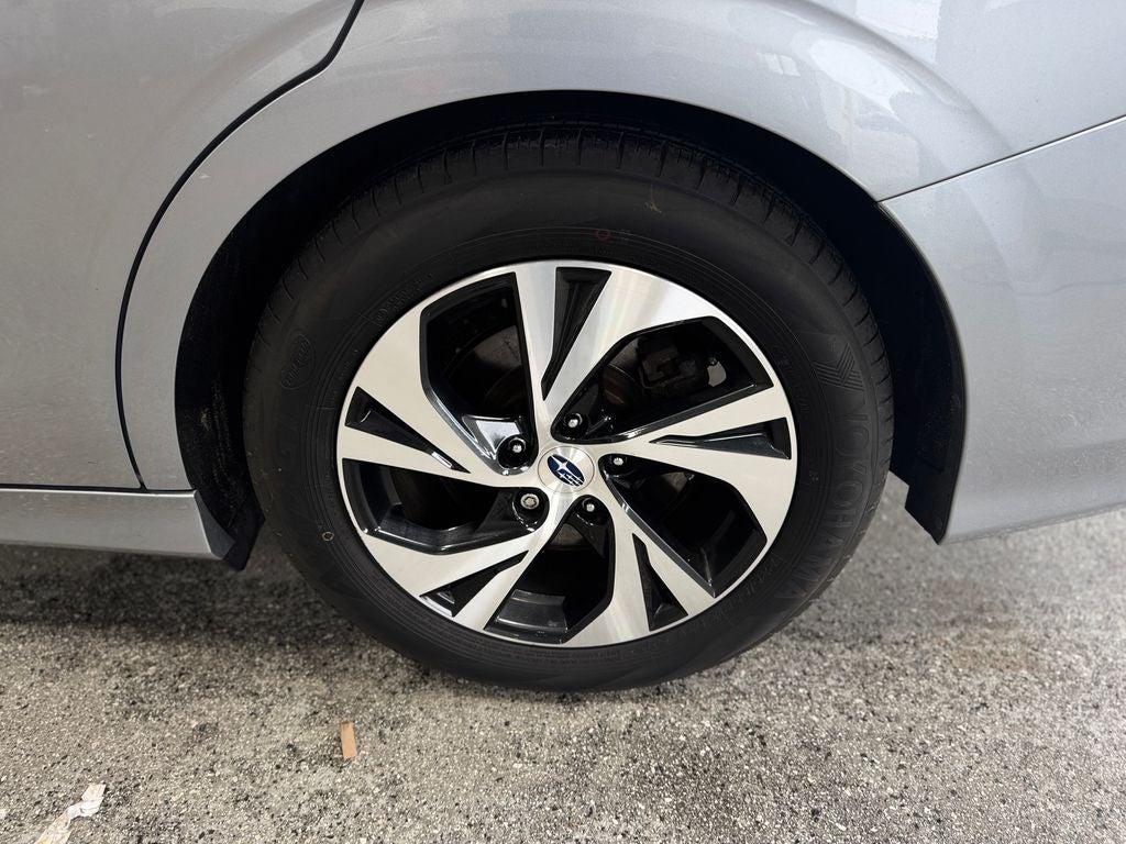 2022 Subaru Legacy Premium Heated front seats