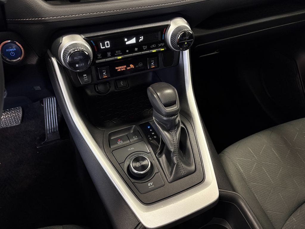 2022 Toyota RAV4 Hybrid XLE Moon Roof