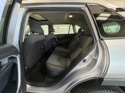 2022 Toyota RAV4 Hybrid XLE Moon Roof