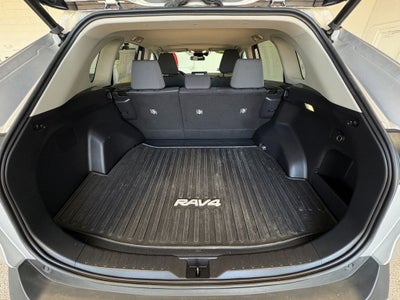 2022 Toyota RAV4 Hybrid XLE Moon Roof
