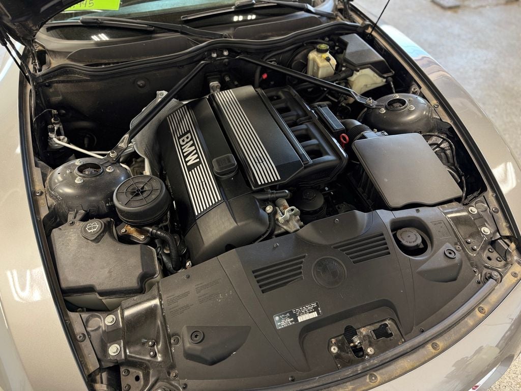 2005 BMW Z4 2.5i
