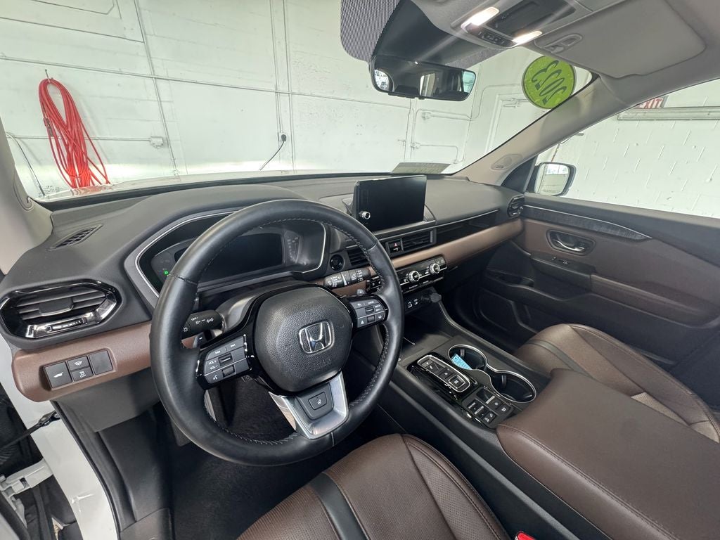 2023 Honda Pilot Touring