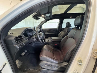 2023 Honda Pilot Elite Power moonroof