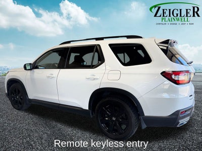 2023 Honda Pilot Elite Power moonroof