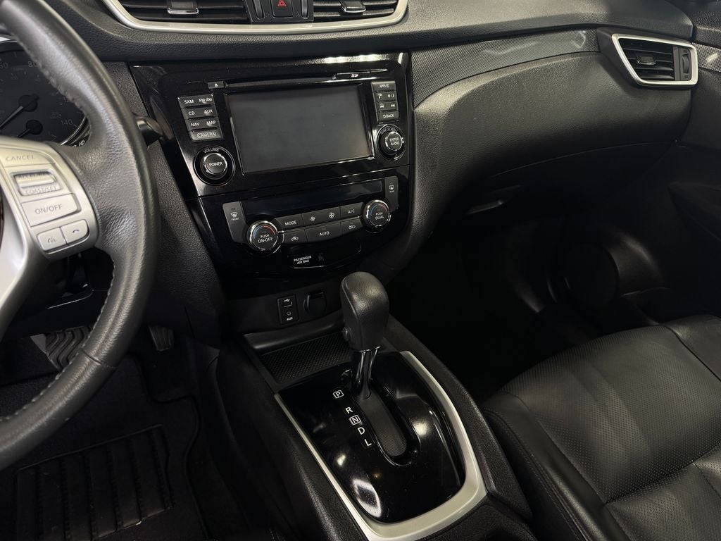 2015 Nissan Rogue SL