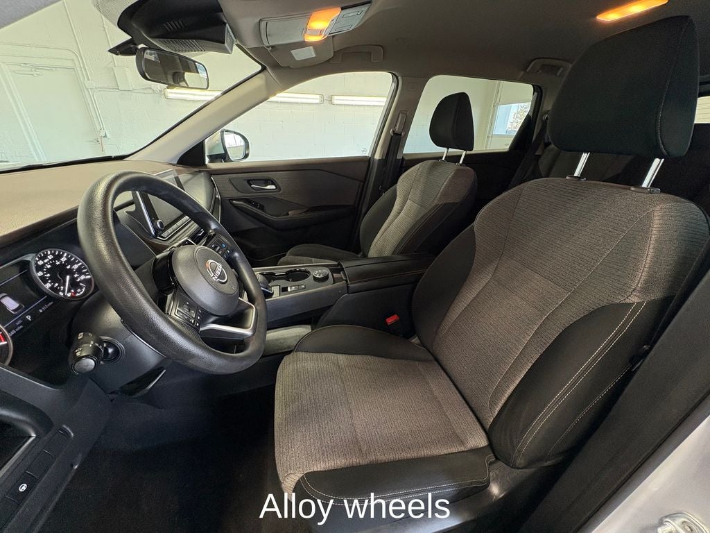 2022 Nissan Rogue SV Premium Package