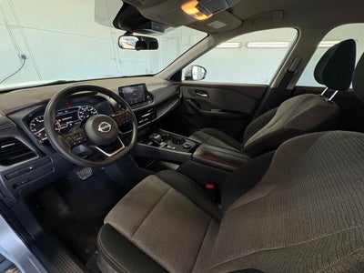 2022 Nissan Rogue SV Premium Package