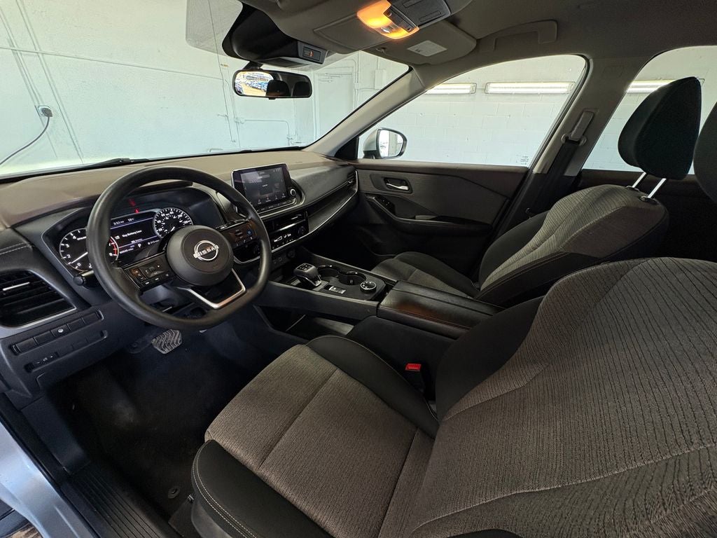 2022 Nissan Rogue SV Premium Package