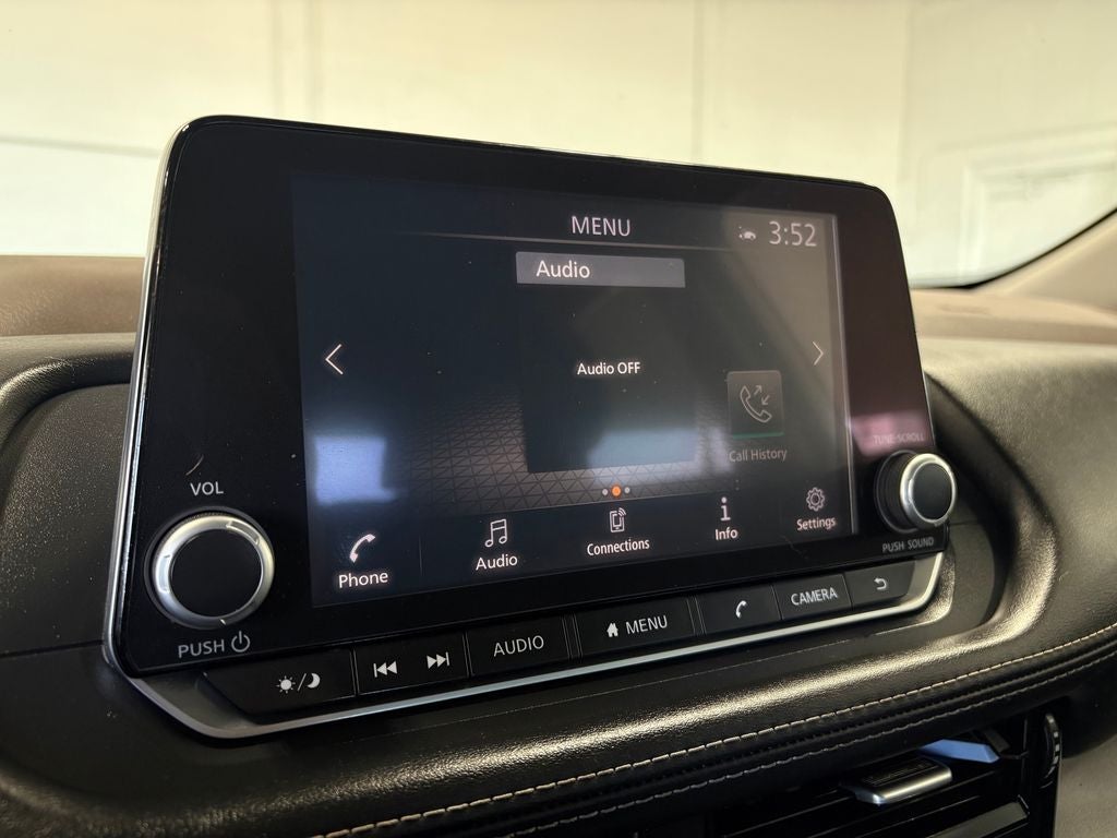 2022 Nissan Rogue SV Premium Package