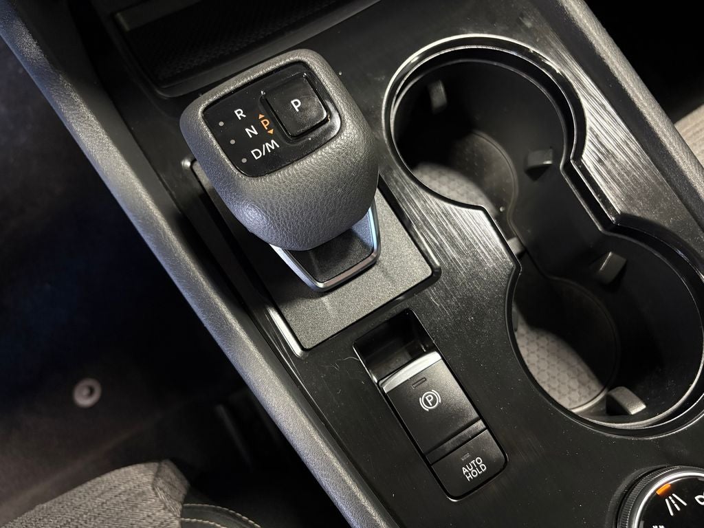 2022 Nissan Rogue SV Premium Package