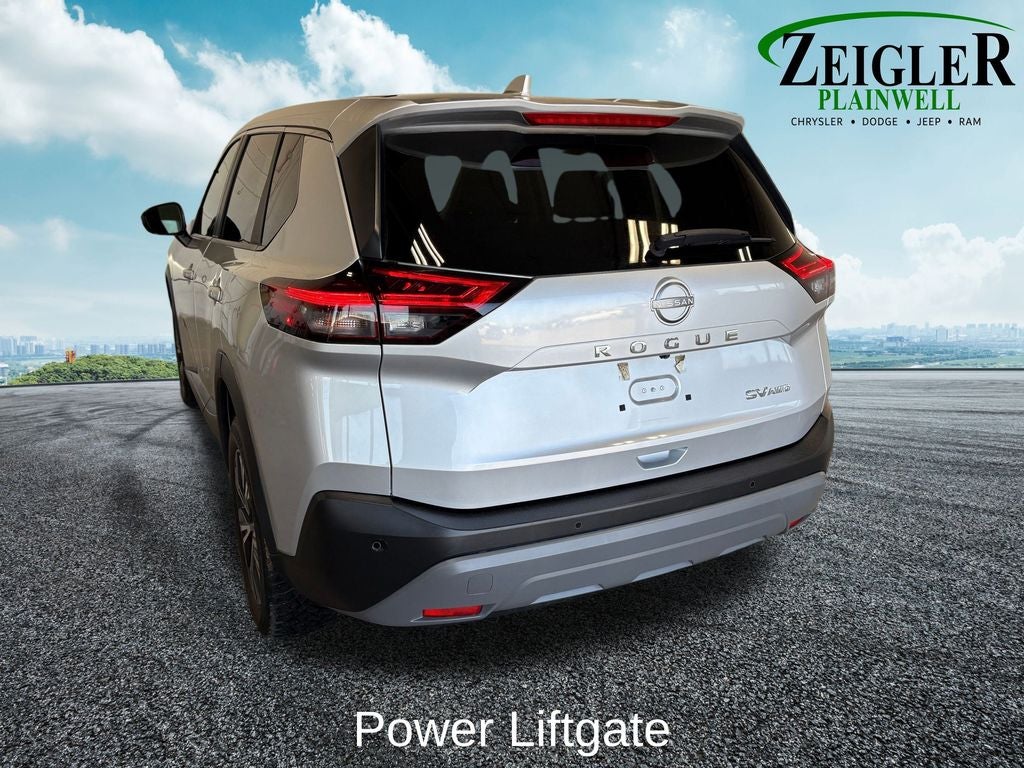 2022 Nissan Rogue SV Premium Package