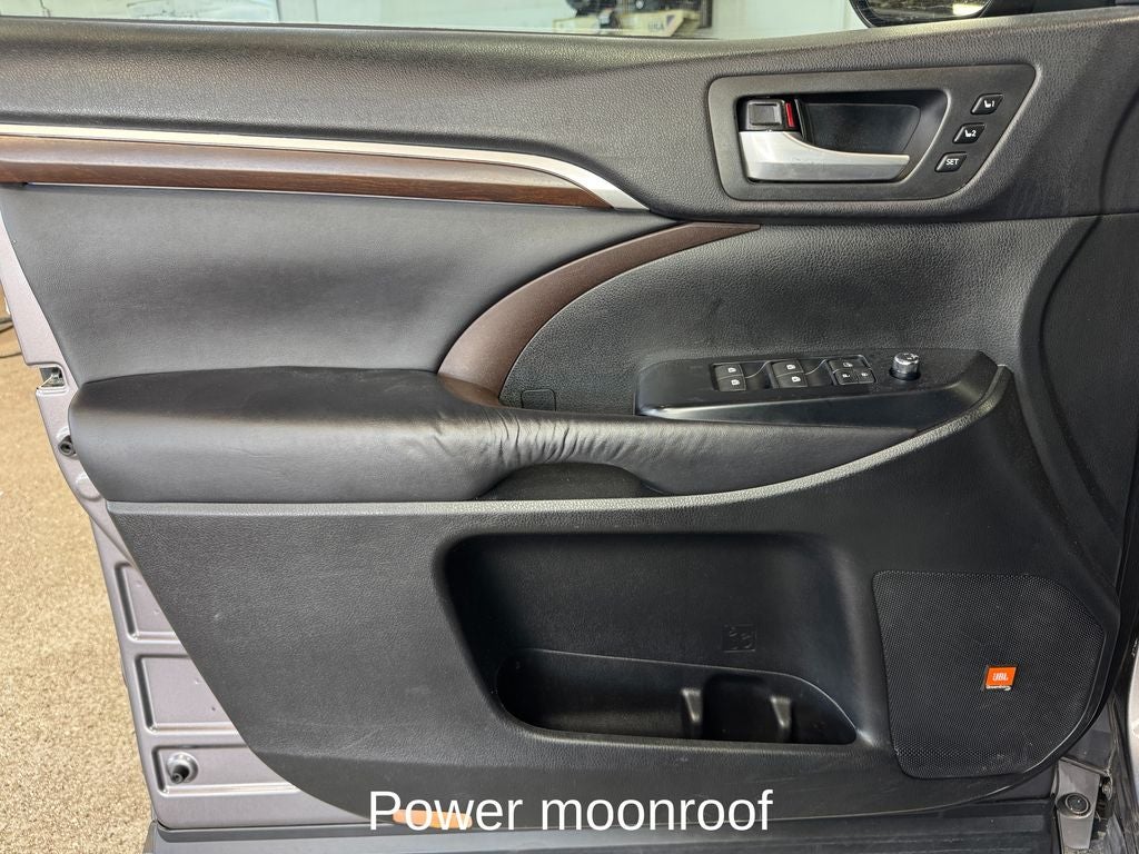 2016 Toyota Highlander Limited Navigation System