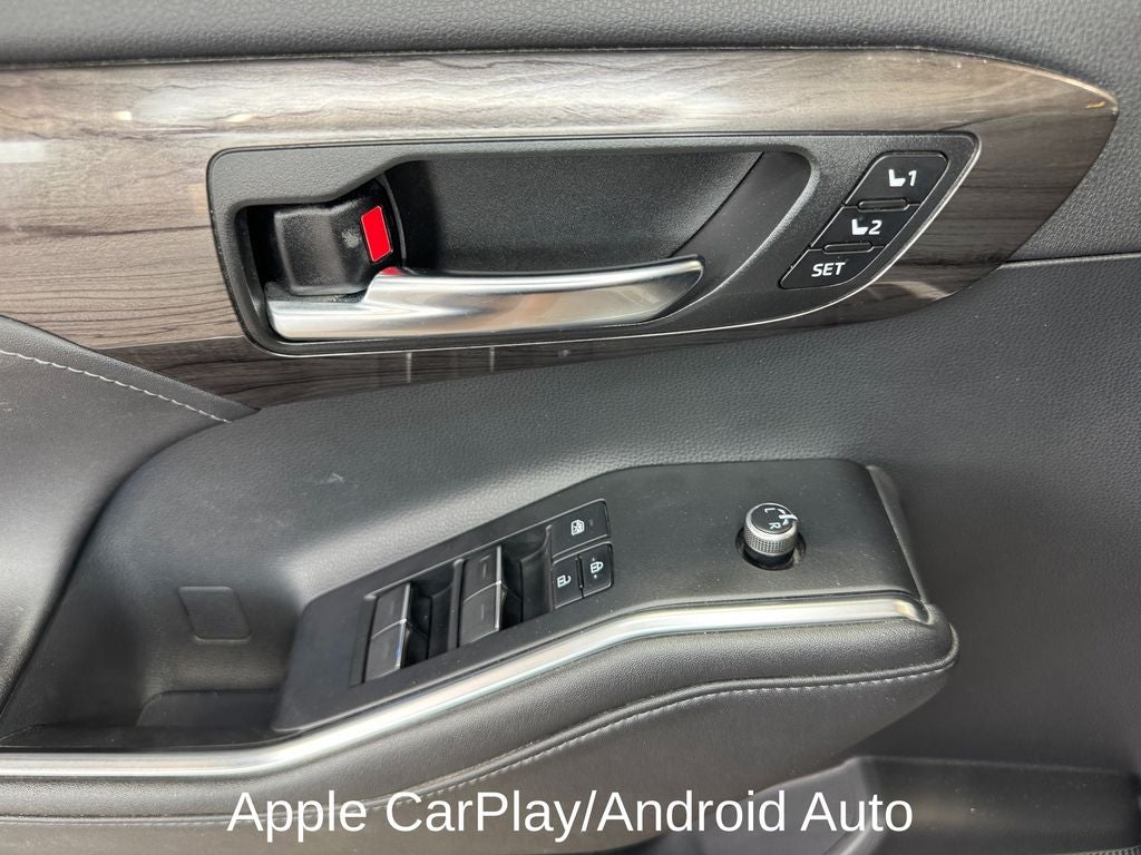 2020 Toyota Highlander Limited Navigation System