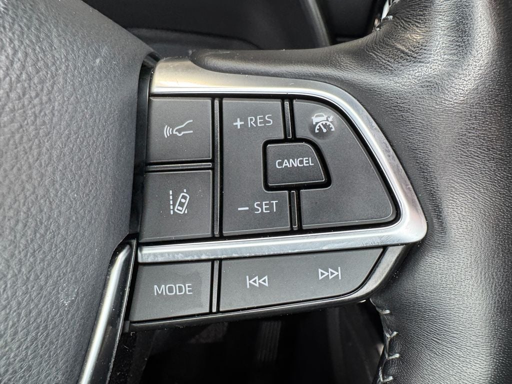 2020 Toyota Highlander Limited Navigation System